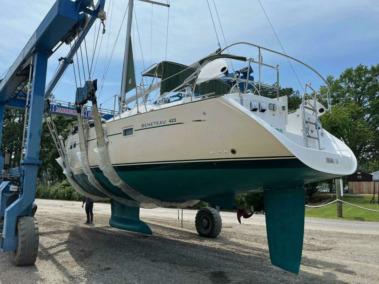 2005 Beneteau 423 - Image 43