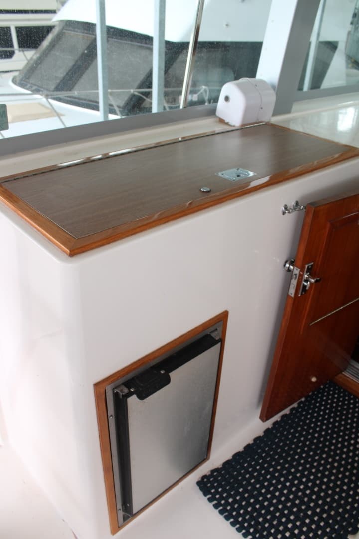 1983 Bertram Motor Yacht - Image 22