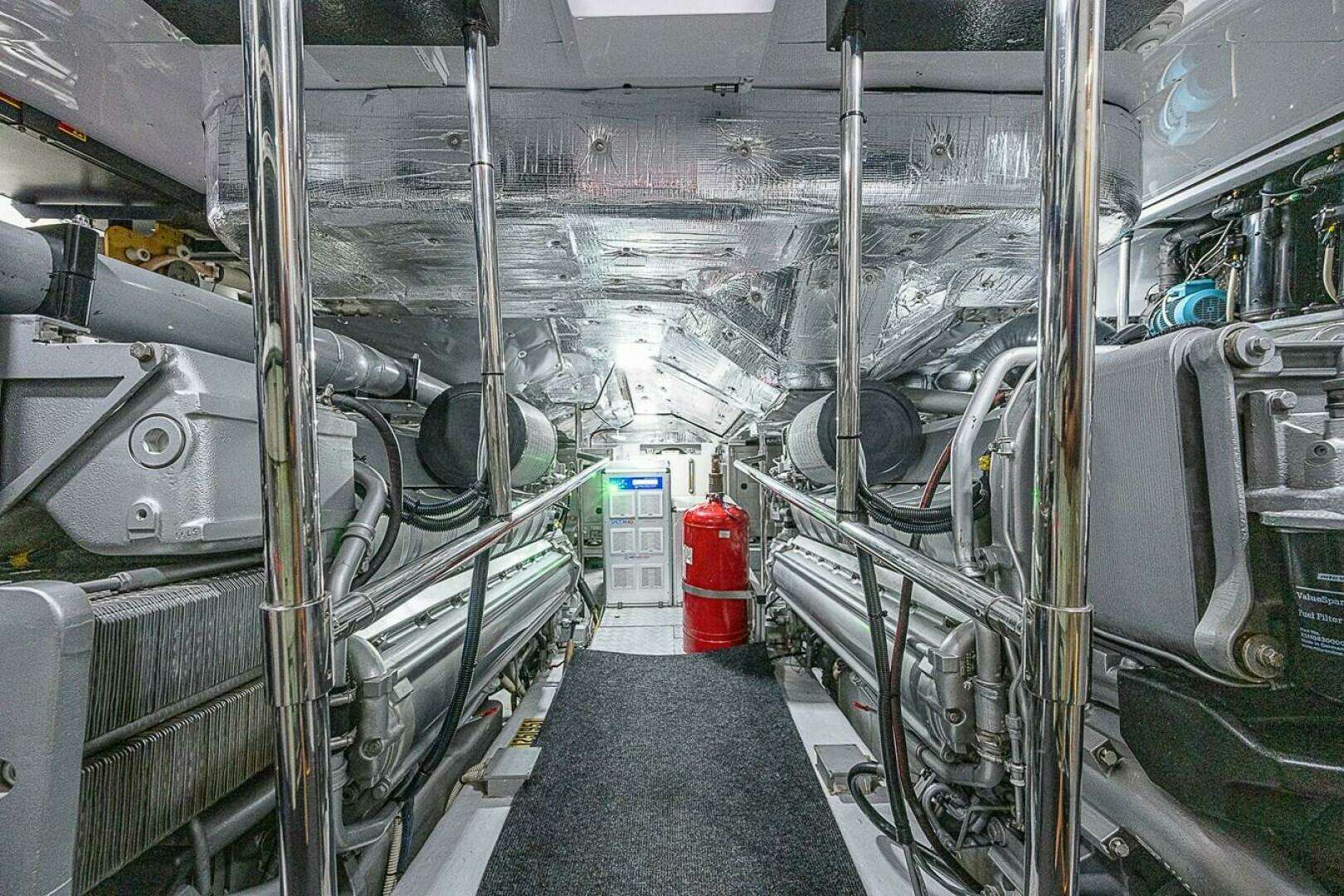 2014 Pershing Pershing 92 - Image 33
