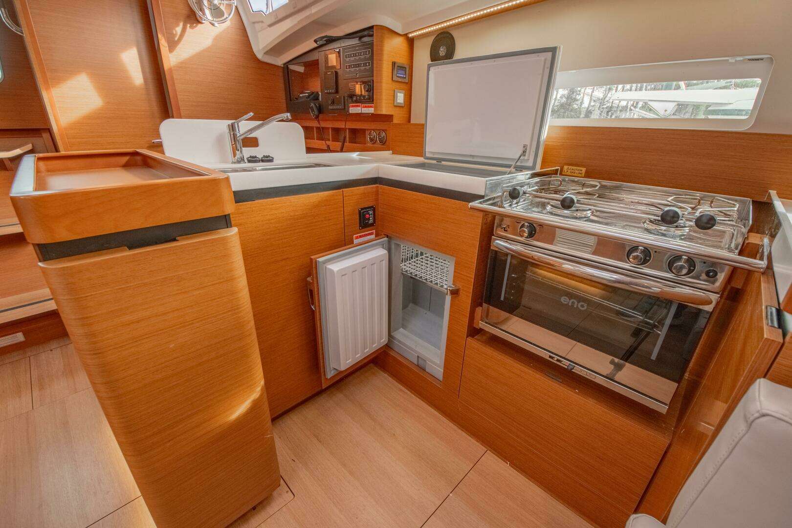 2023 Jeanneau Sun Odyssey 410 - Image 41