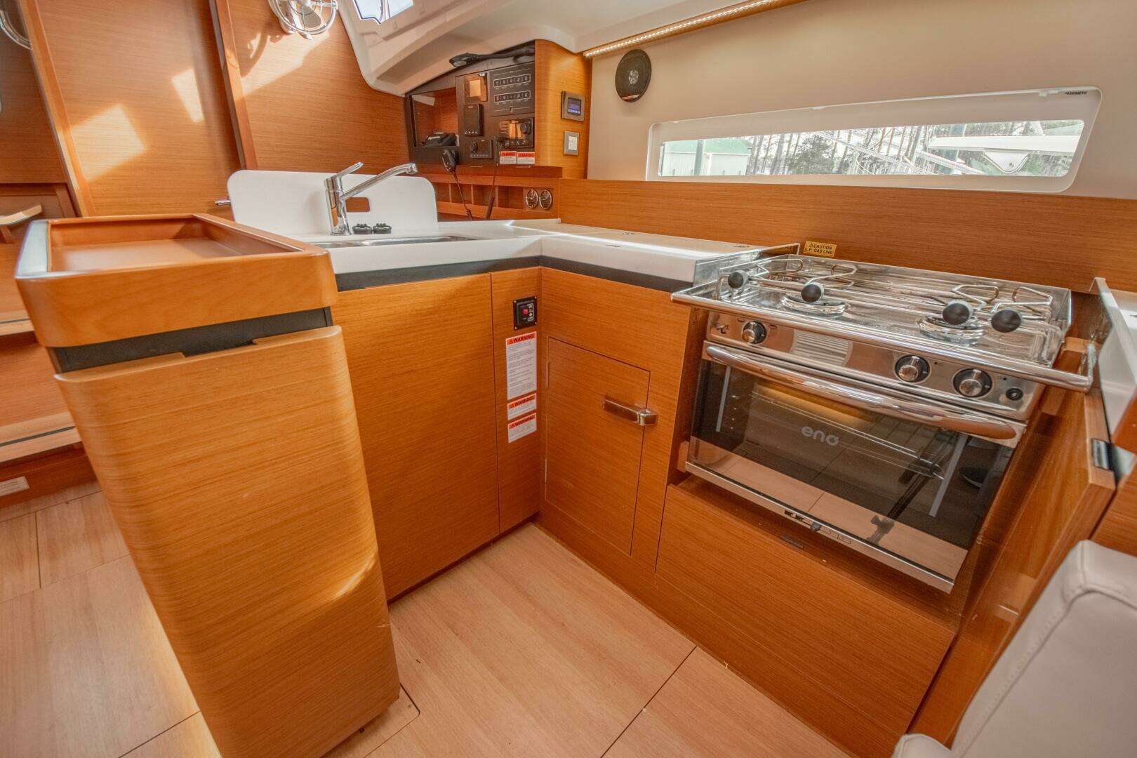 2023 Jeanneau Sun Odyssey 410 - Image 39