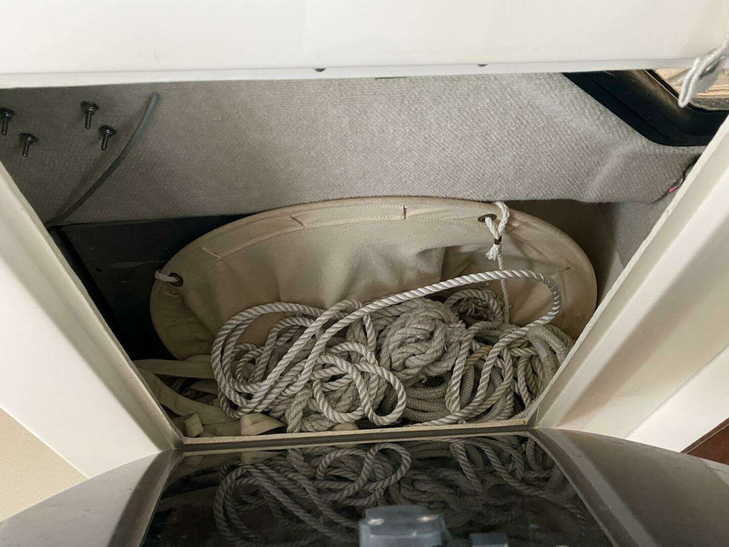 1985 Tiara Sport 2600 Continental - Image 53