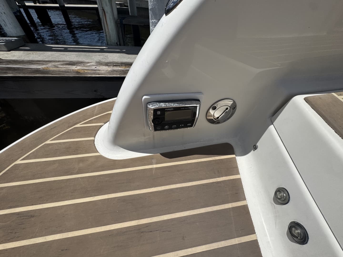 2014 Formula Bowrider - Image 26