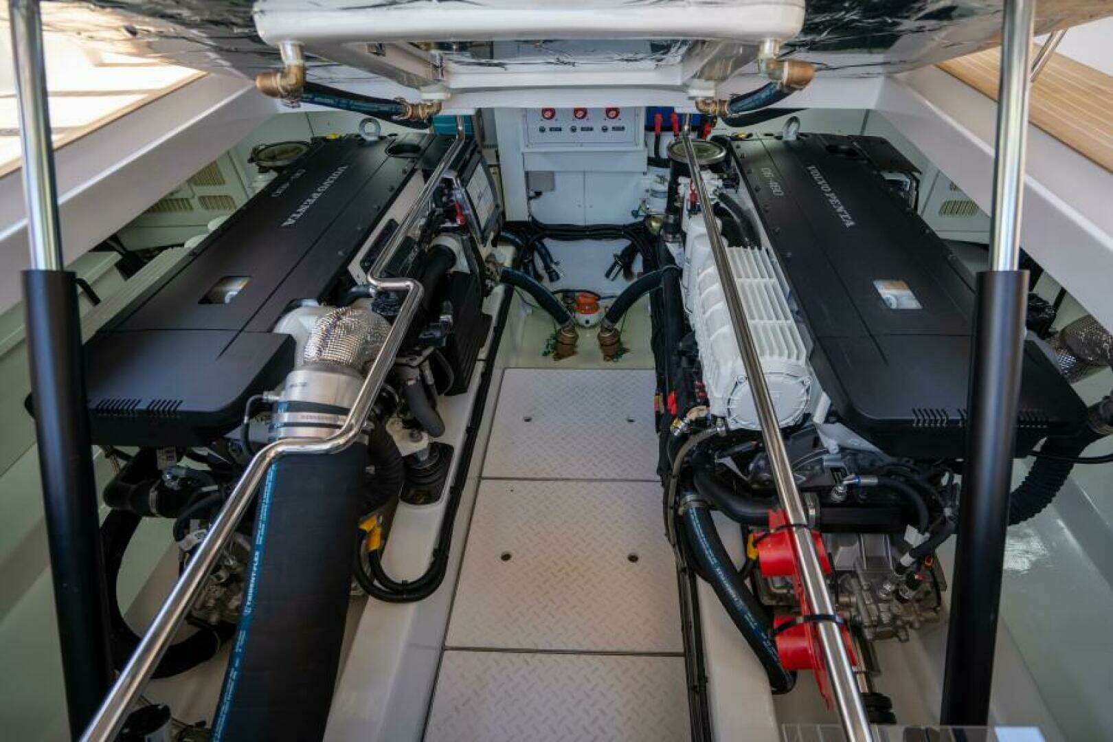2027 Outback Yachts 50 - Image 19