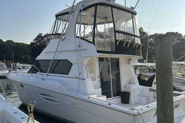 2002 Silverton 42 Convertible
