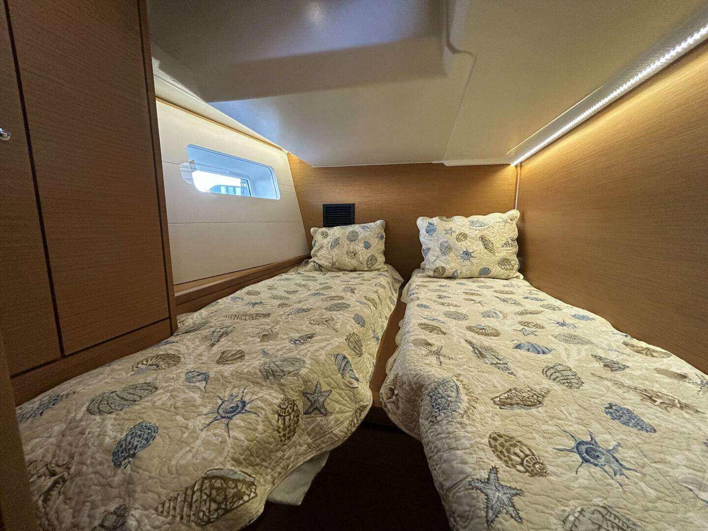 2017 Jeanneau 54 - Image 25