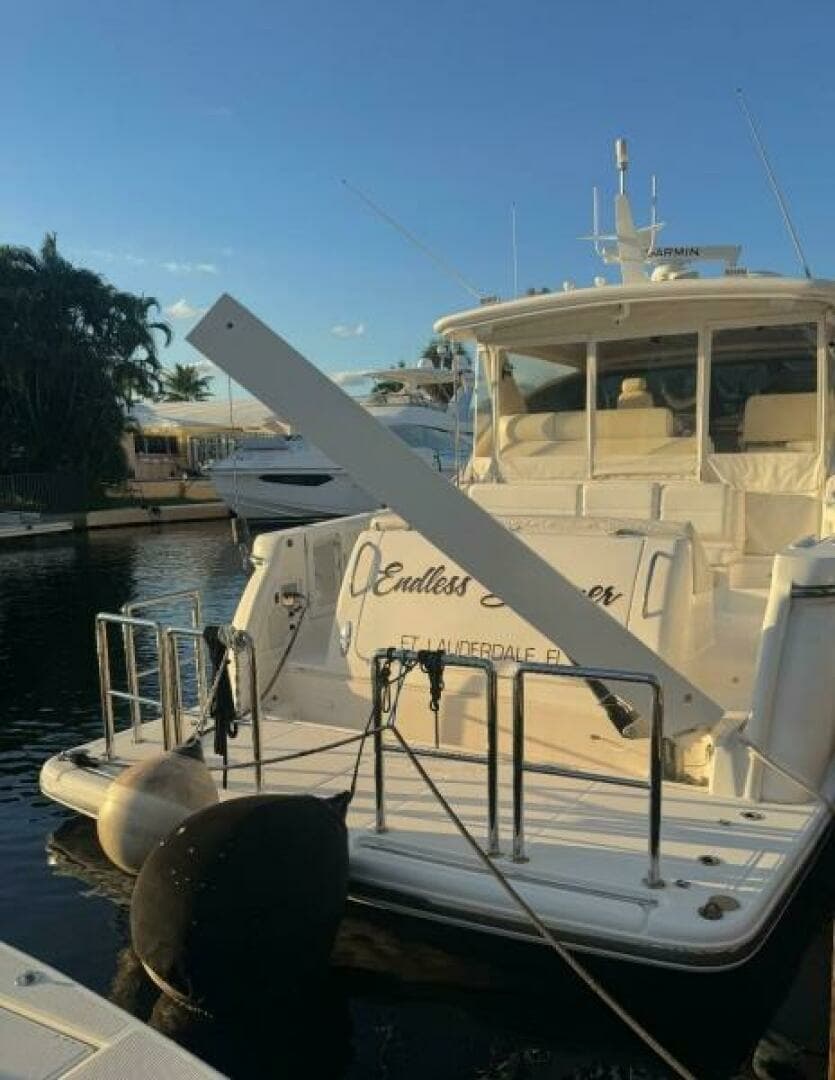 2003 Tiara Yachts 5200 Express - Image 46