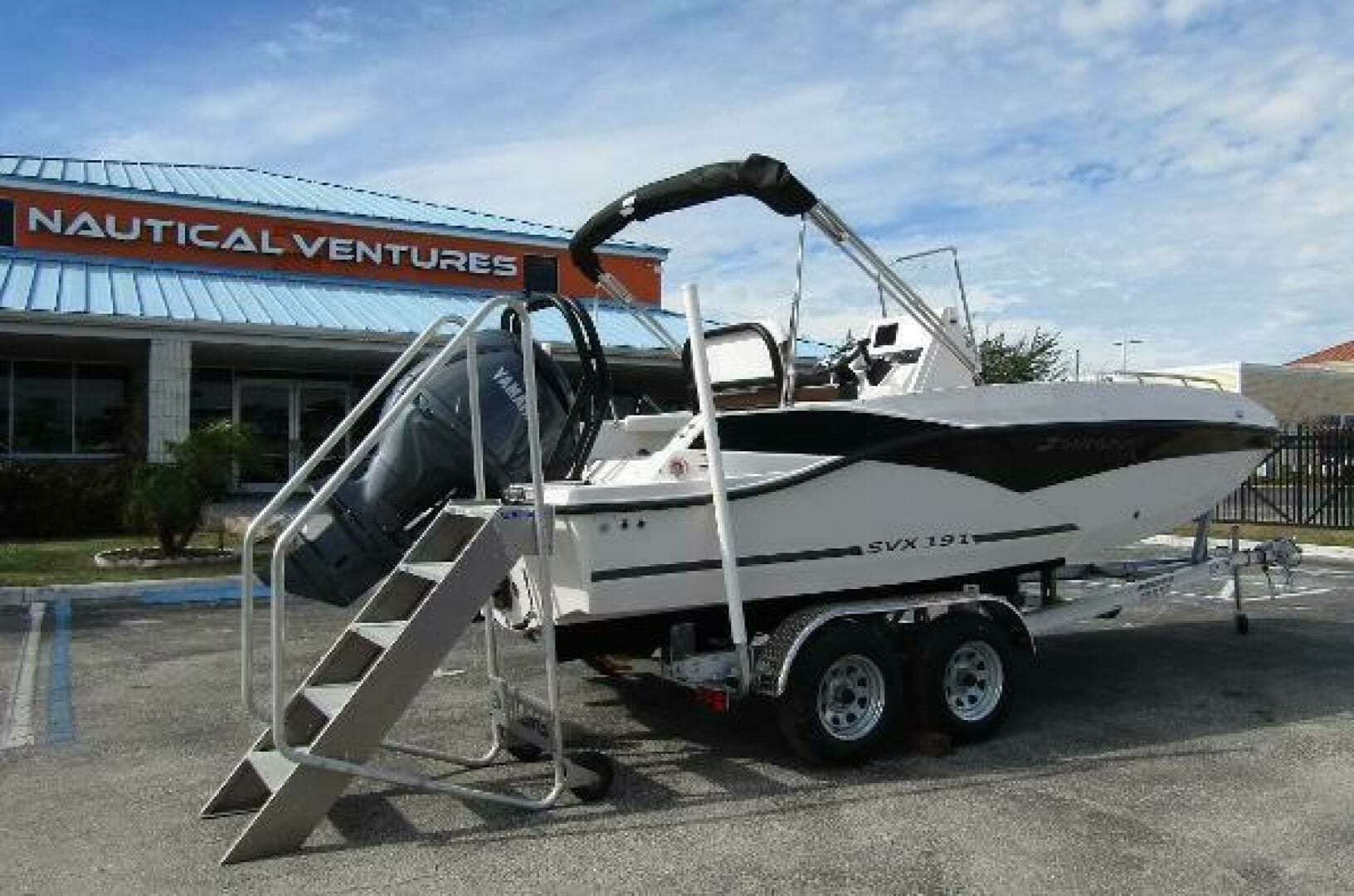 2024 Starcraft SVX 191 OB CC - Image 4