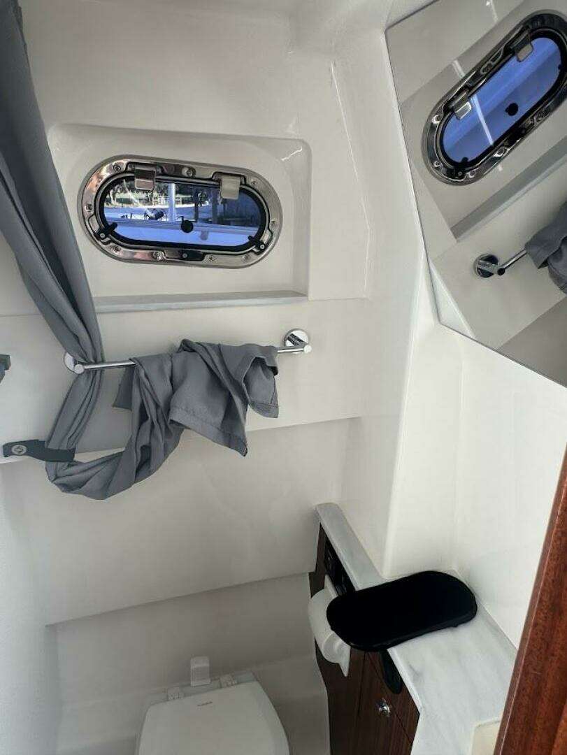 2024 Pursuit S358 - Image 19
