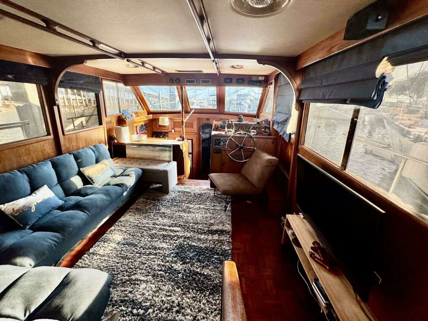 1986 Marine Trader 47 Tradewinds - Image 21