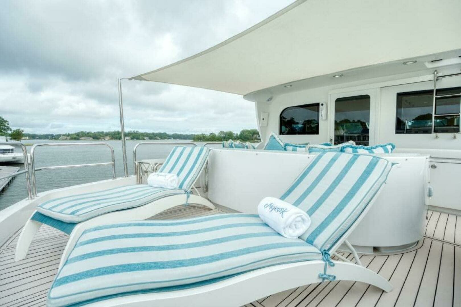 2007 Hatteras 80 Enclosed Bridge - Image 62