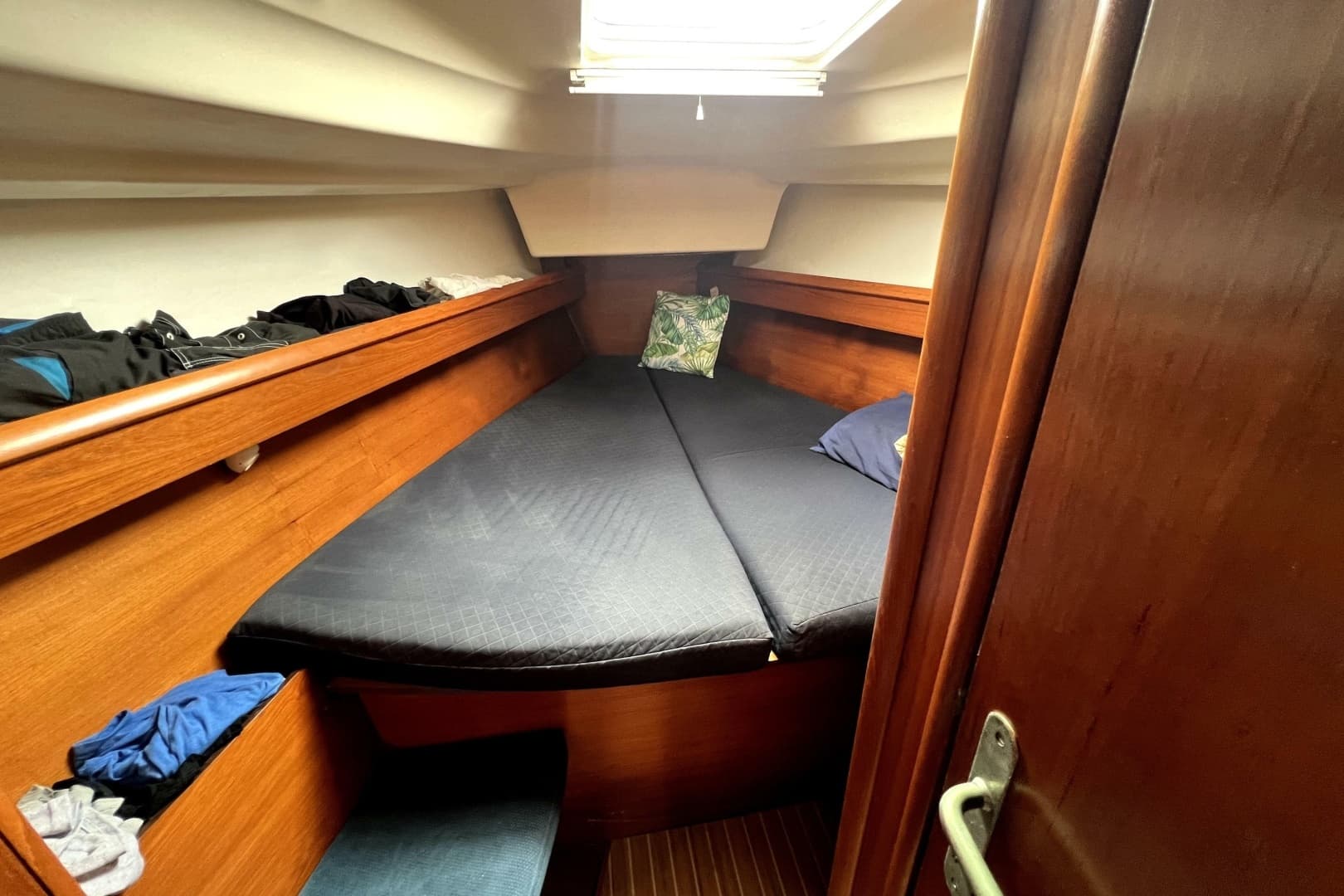 2002 Jeanneau Sun Odyssey 40 - Image 32