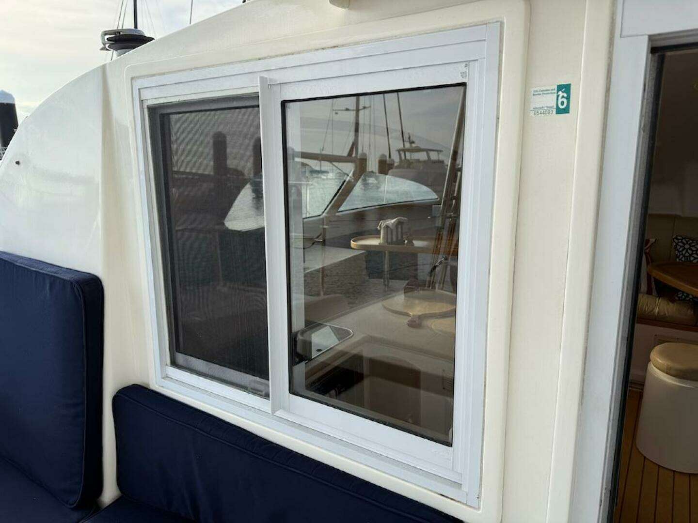 2006 Island Spirit 401 - Image 20