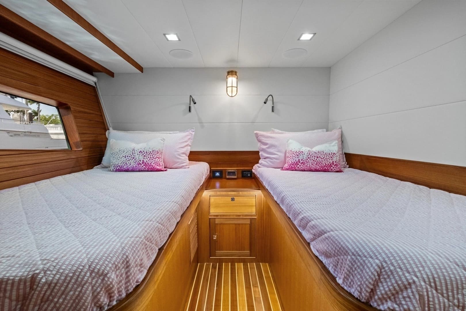 2024 Marlow 90V - Image 48