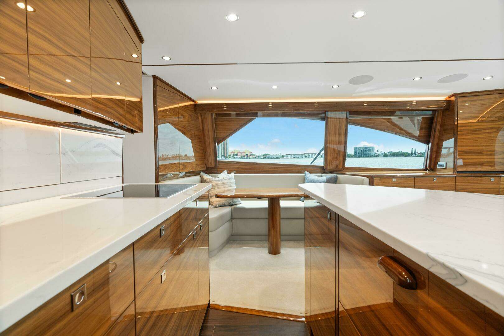 2025 Viking 58 Convertible - Image 23