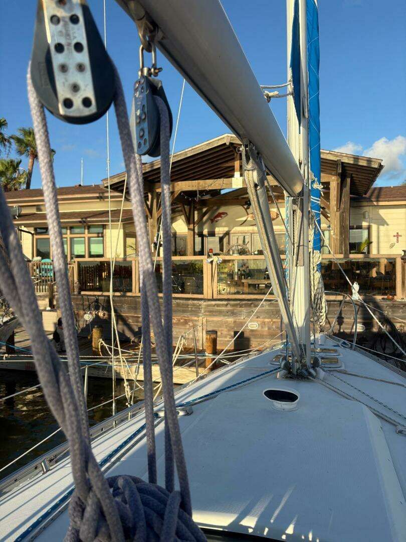2001 Beneteau — - Image 6