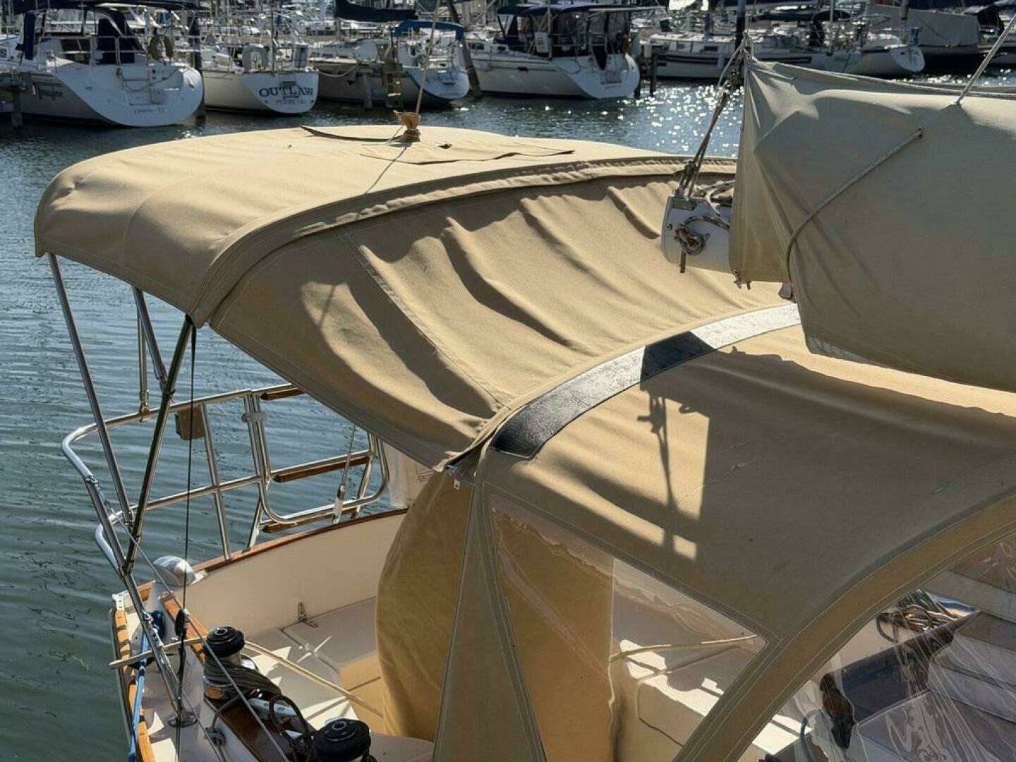 1984 Sabre Sabre 34-1 - Image 8