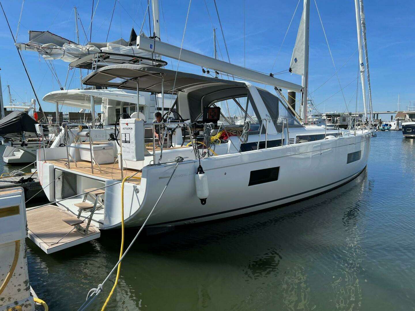 2022 Beneteau Oceanis Yacht - Image 2