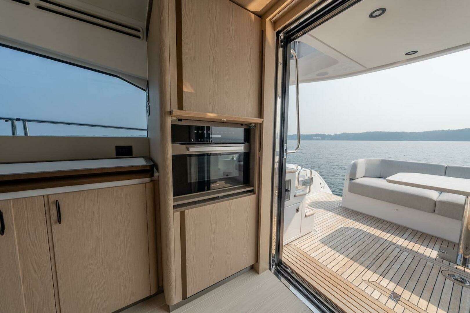 2023 Azimut Fly 53 - Image 104