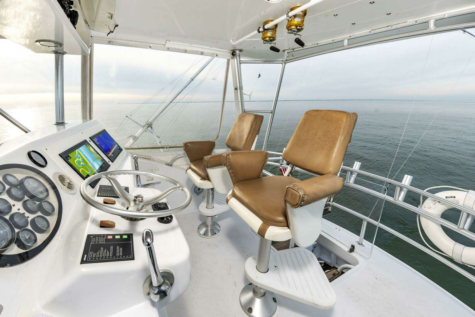 2001 Ocean Yachts 52 SUPER SPORT - Image 22