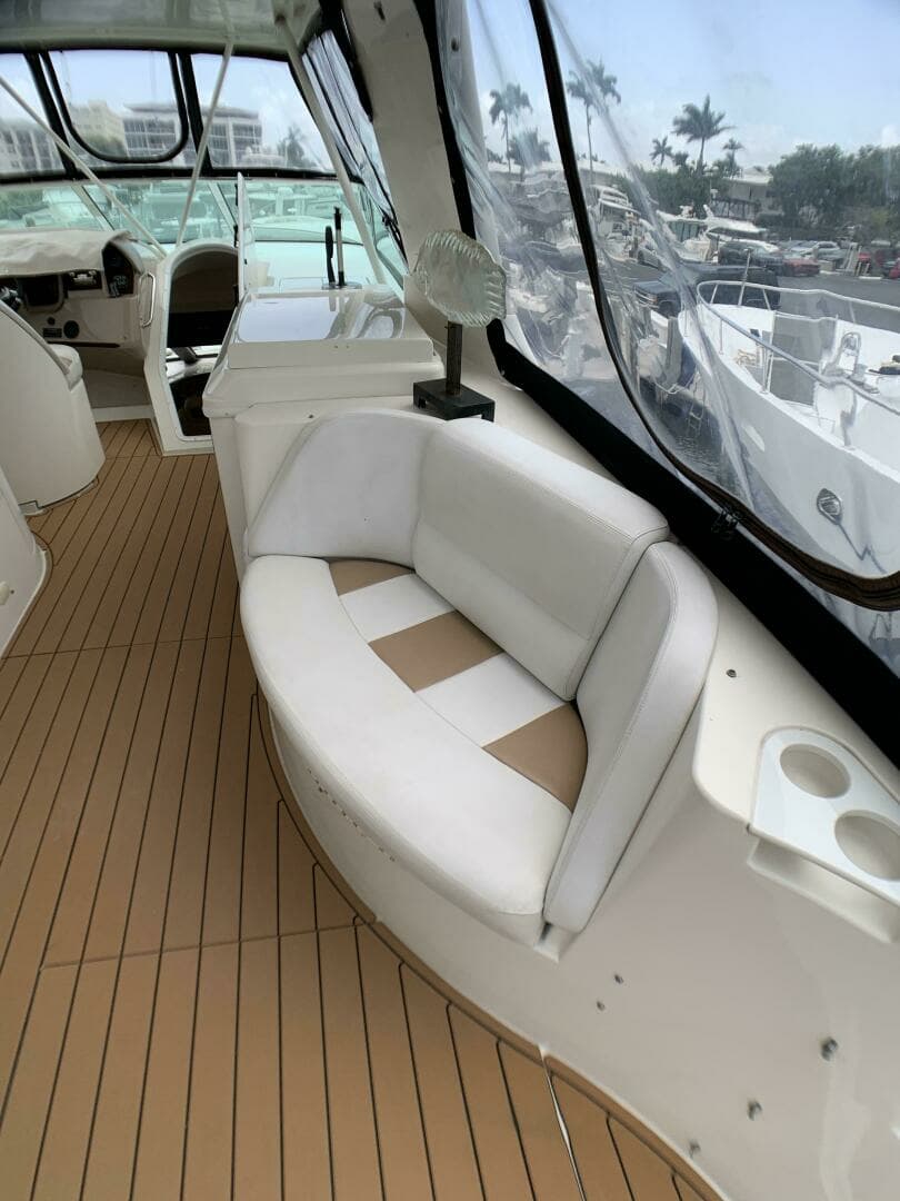 2006 Carver 56 Voyager - Image 21