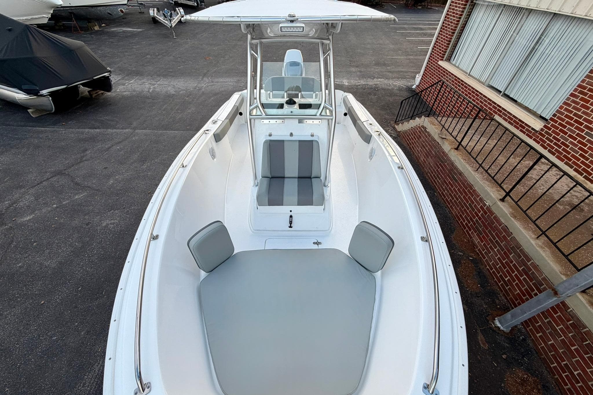 2026 Cape Horn 22 OS boat with sleek design and spacious seating.
