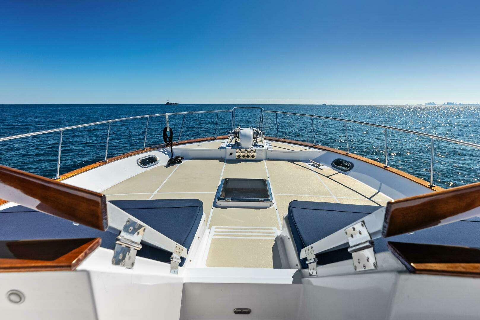 2005 Grand Banks 72 Aleutian RP - Image 47