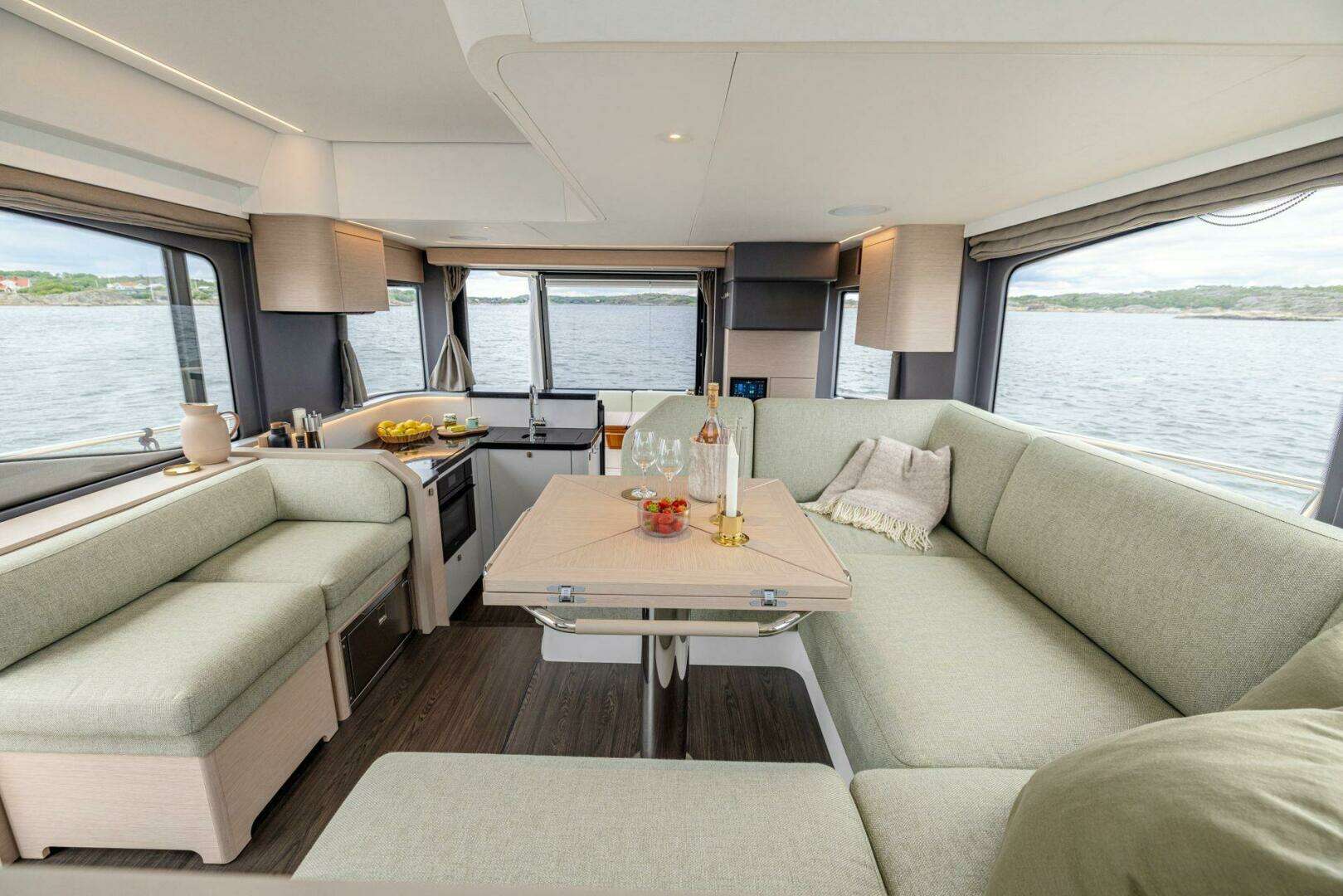 2027 Nimbus 495 Flybridge - Image 9