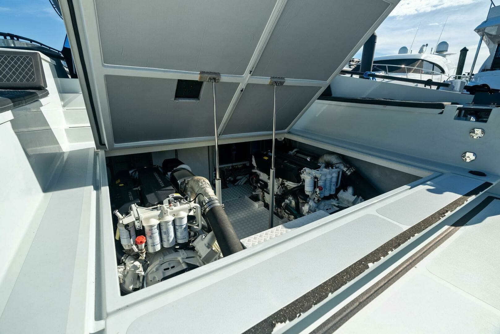 2019 Dutchcraft 56 Open - Image 45