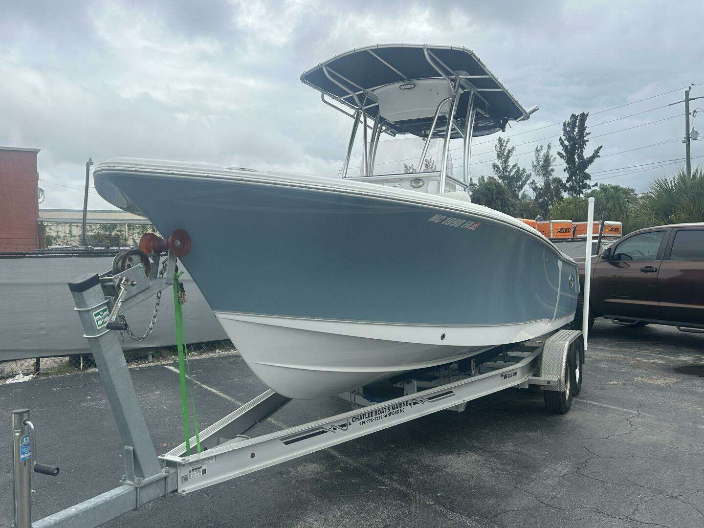 2023 Sea Hunt 234 Ultra - Image 3