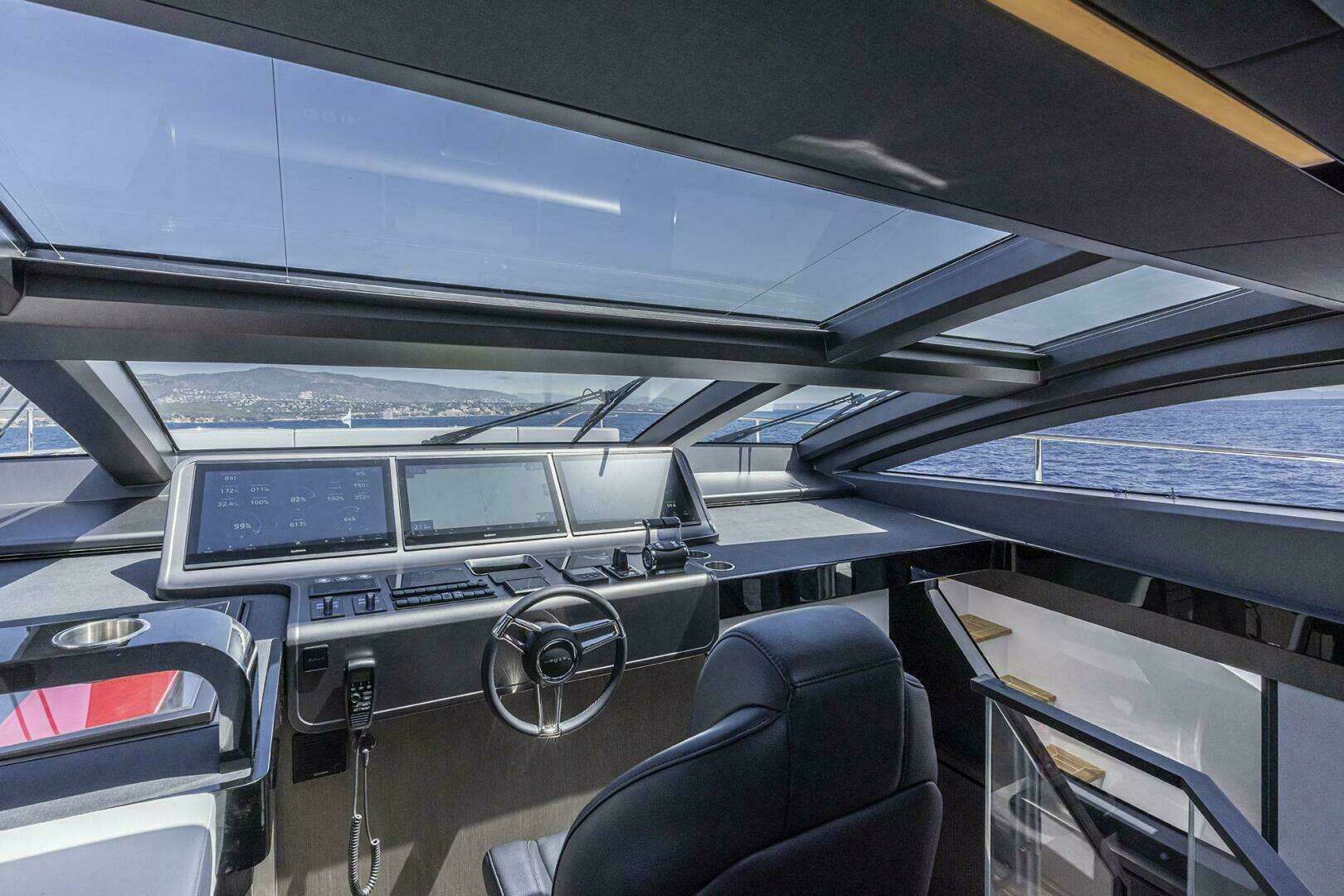 2026 Pearl 82 - Image 35