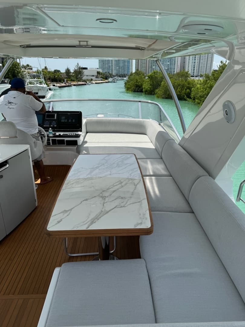 2021 Azimut 55 Fly - Image 16