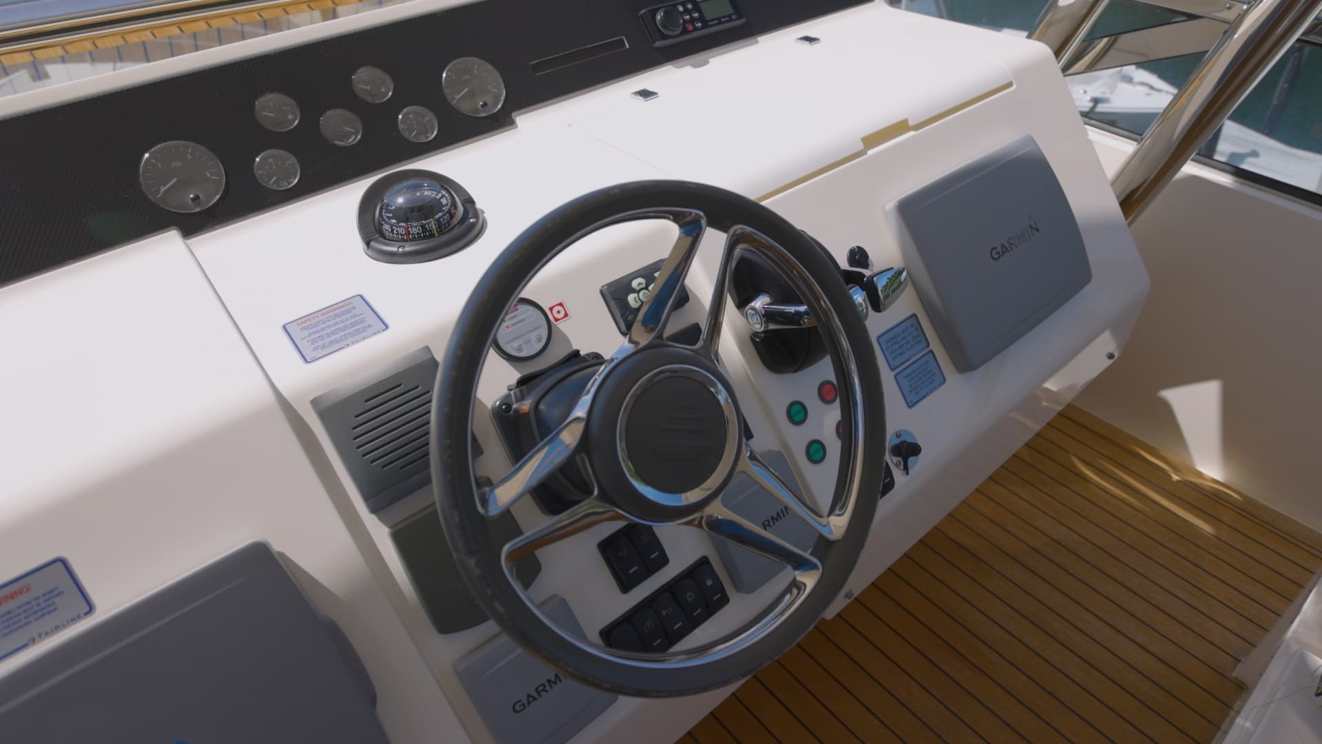 2014 Fairline Squadron - Image 5