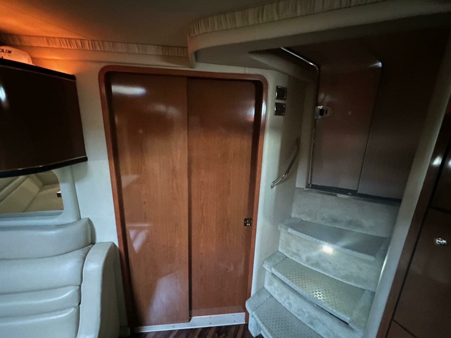 2002 Sea Ray 460 Sundancer - Image 41