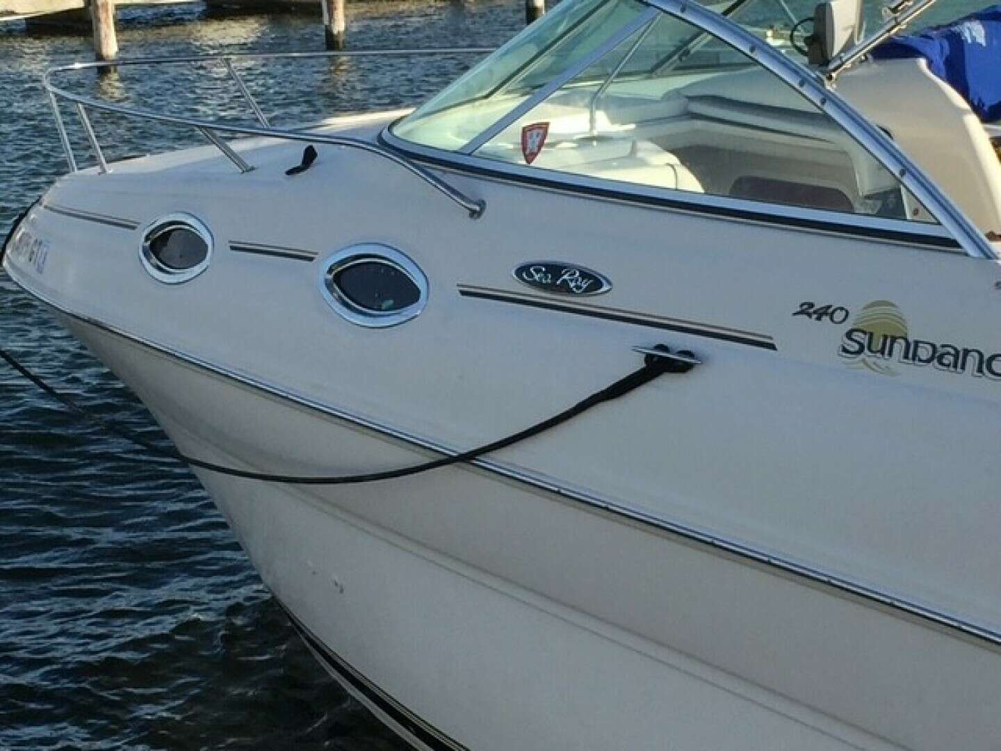 2004 Sea Ray 240 Sundancer - Image 2