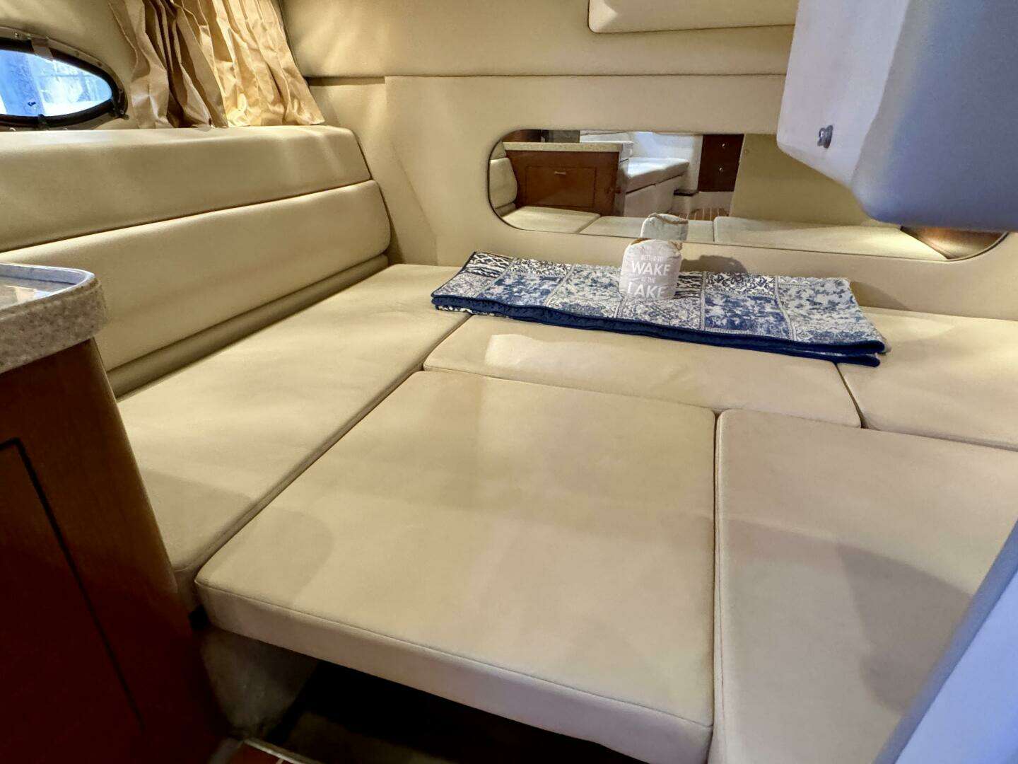 2006 Regal 3360 Window Express - Image 53