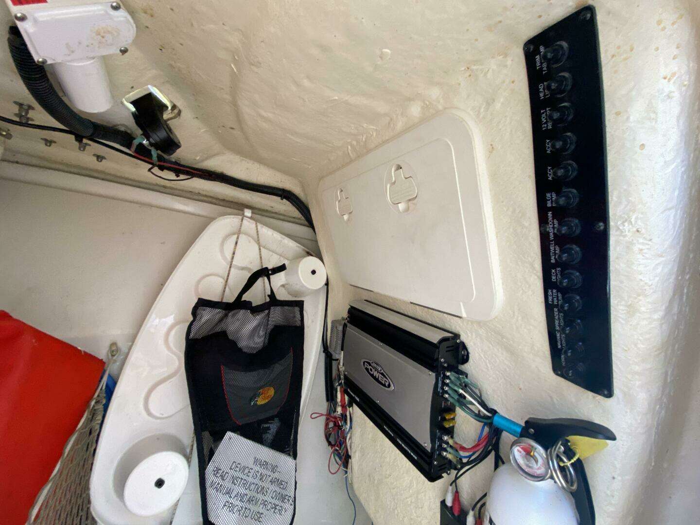 2018 Sailfish 275 Dual Console - Image 38
