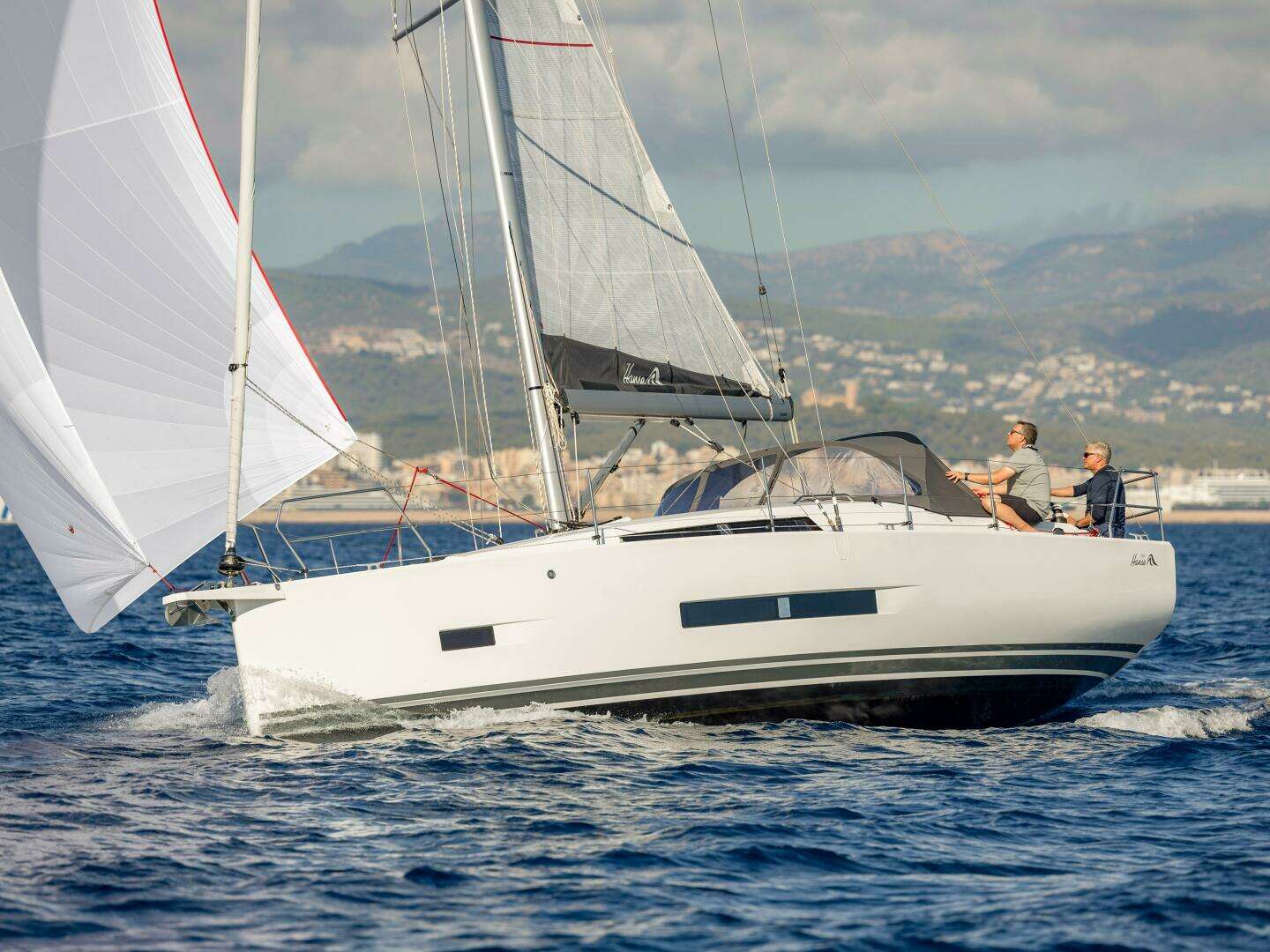 2025 Hanse 360 - Image 6