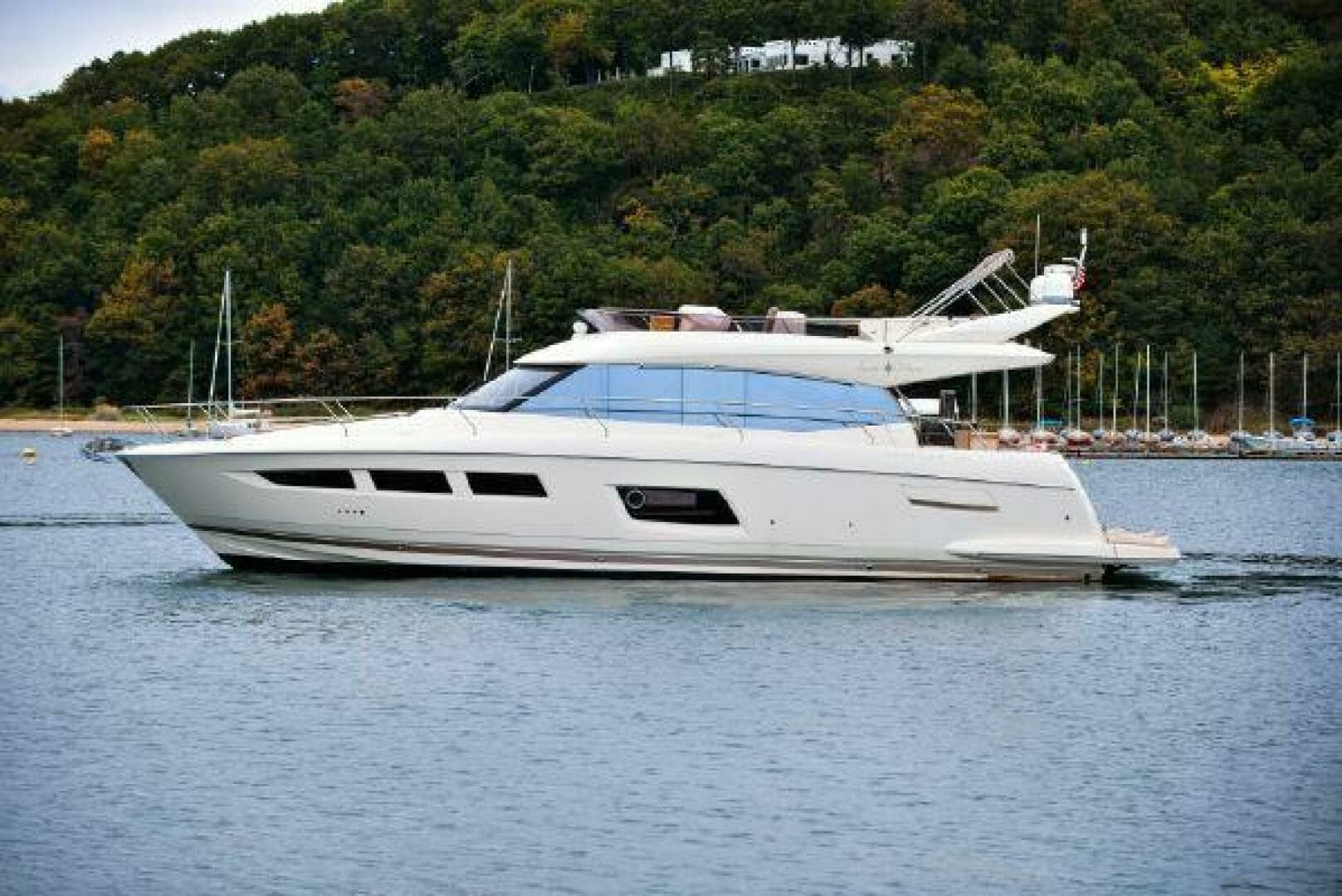 2014 Prestige 550 - Image 4