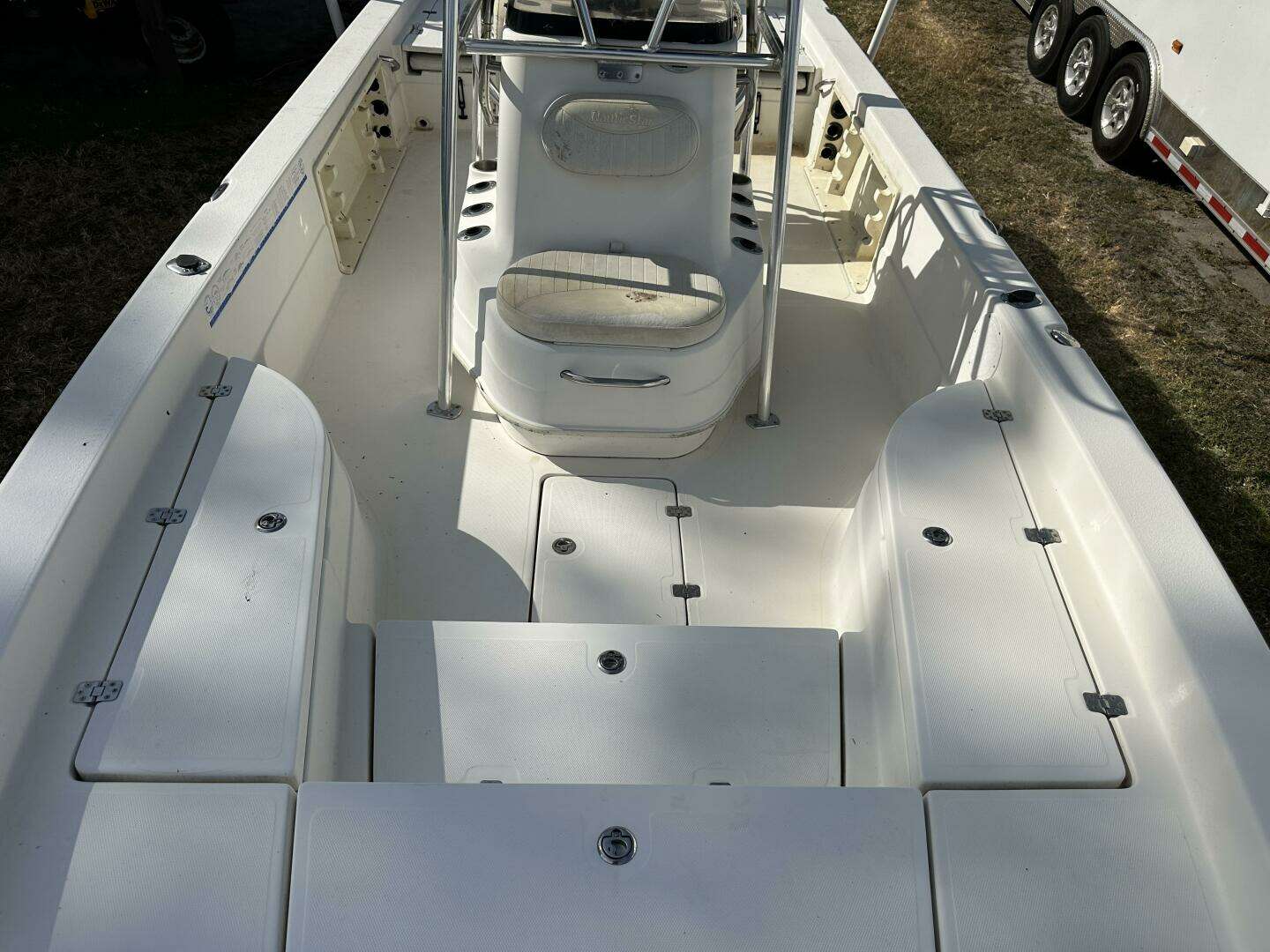 2008 NauticStar 2400 NauticBAY - Image 16