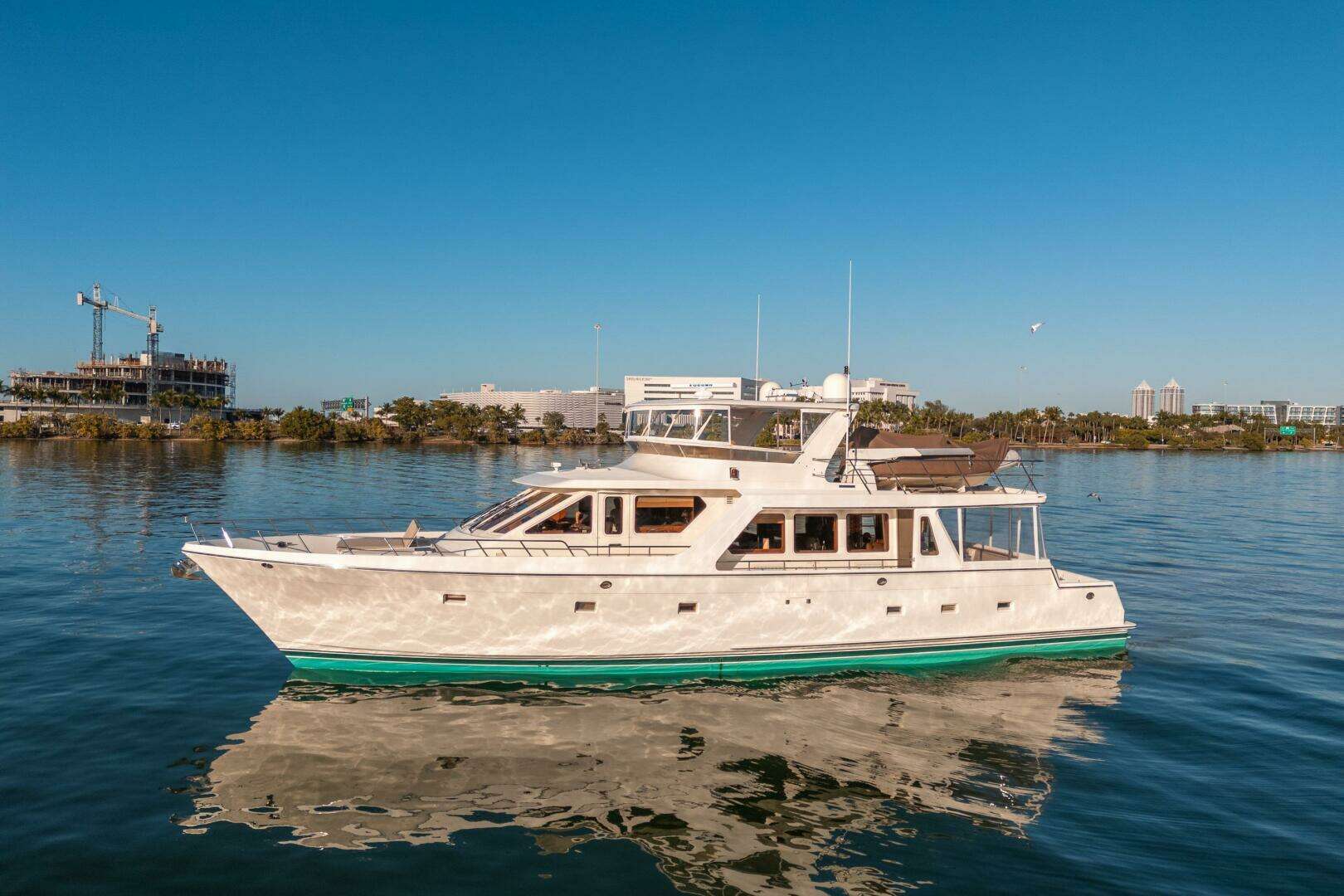 2006 Offshore Yachts 72 Pilothouse - Image 2