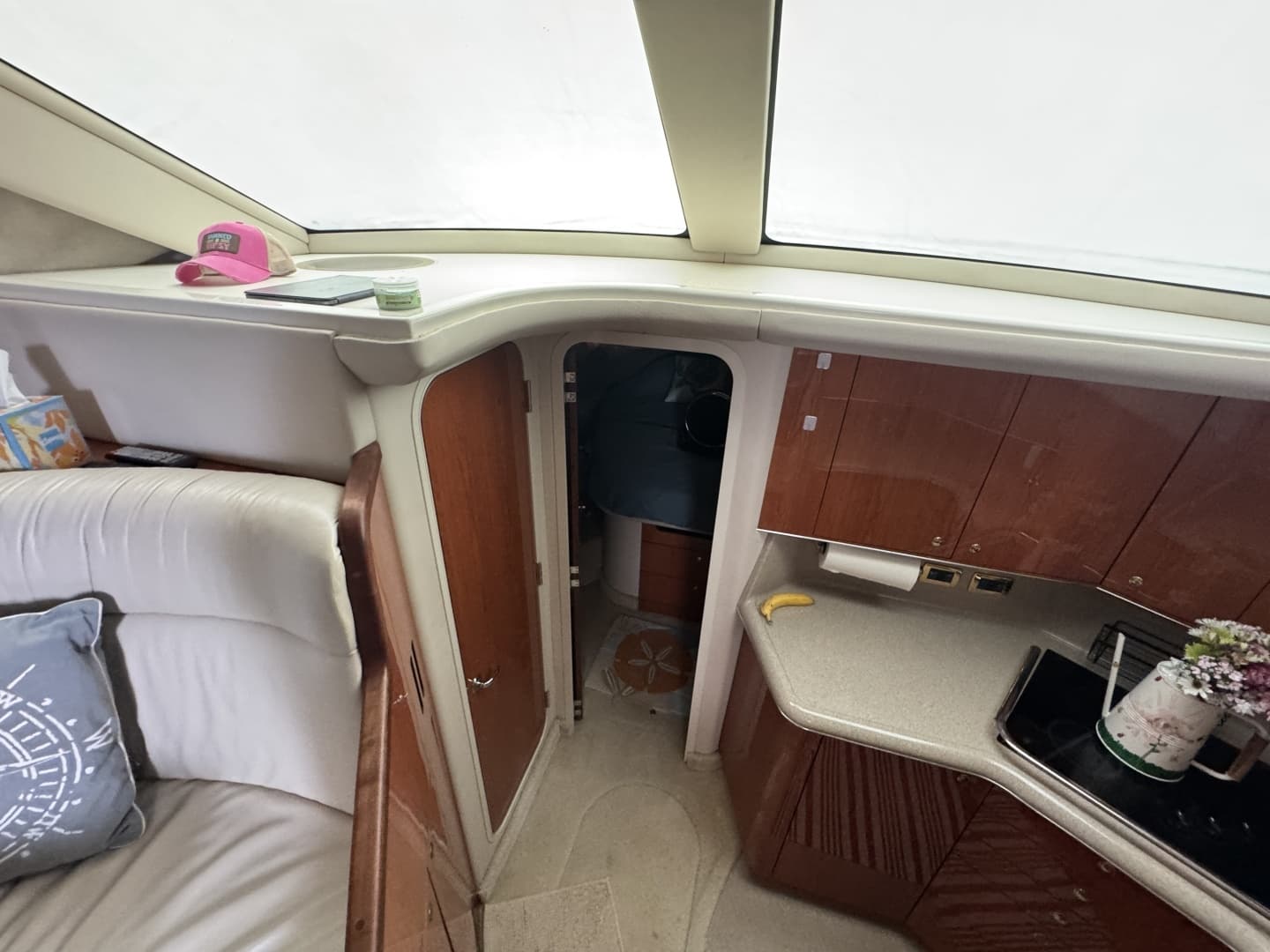 2001 Sea Ray 380 Aft Cabin - Image 63