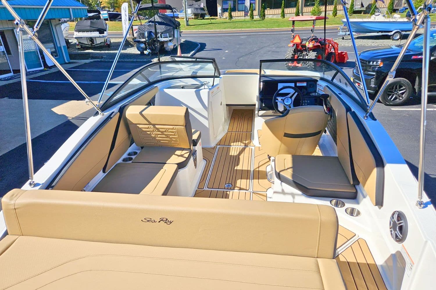 2026 Sea Ray SPX 210 - 10