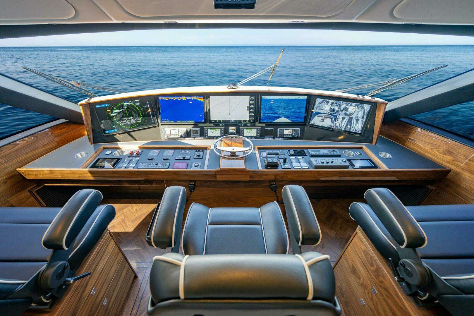 2026 Viking 90 Sky Bridge - Image 11