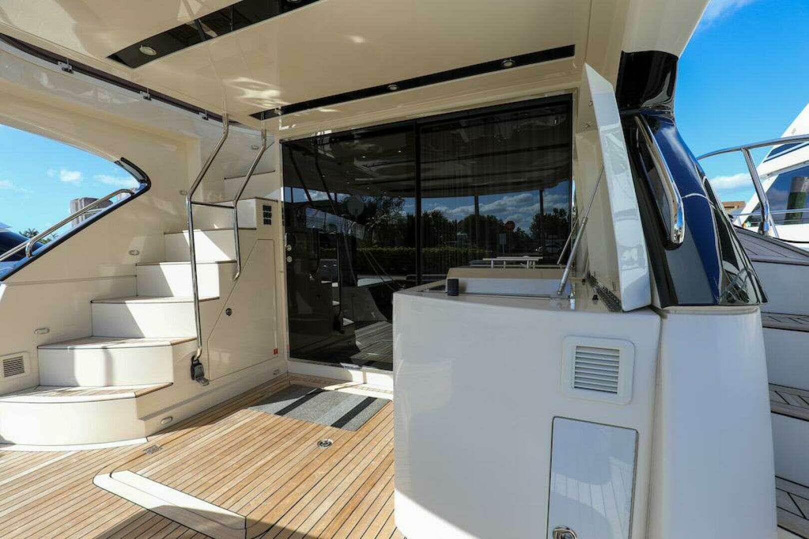 2016 Marquis 660 Sport Yacht - Image 42