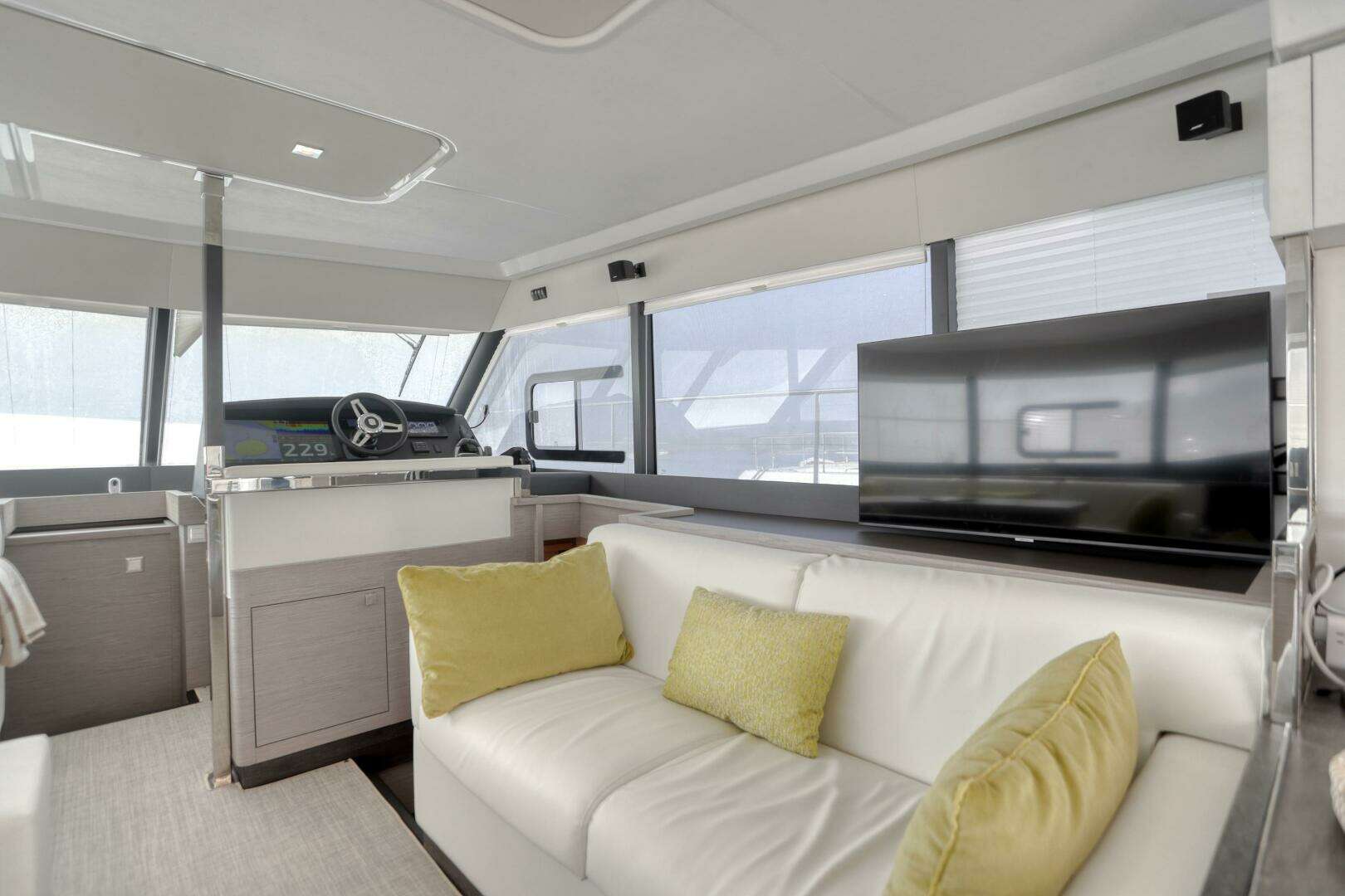 2022 Fountaine Pajot MY6 - Image 88