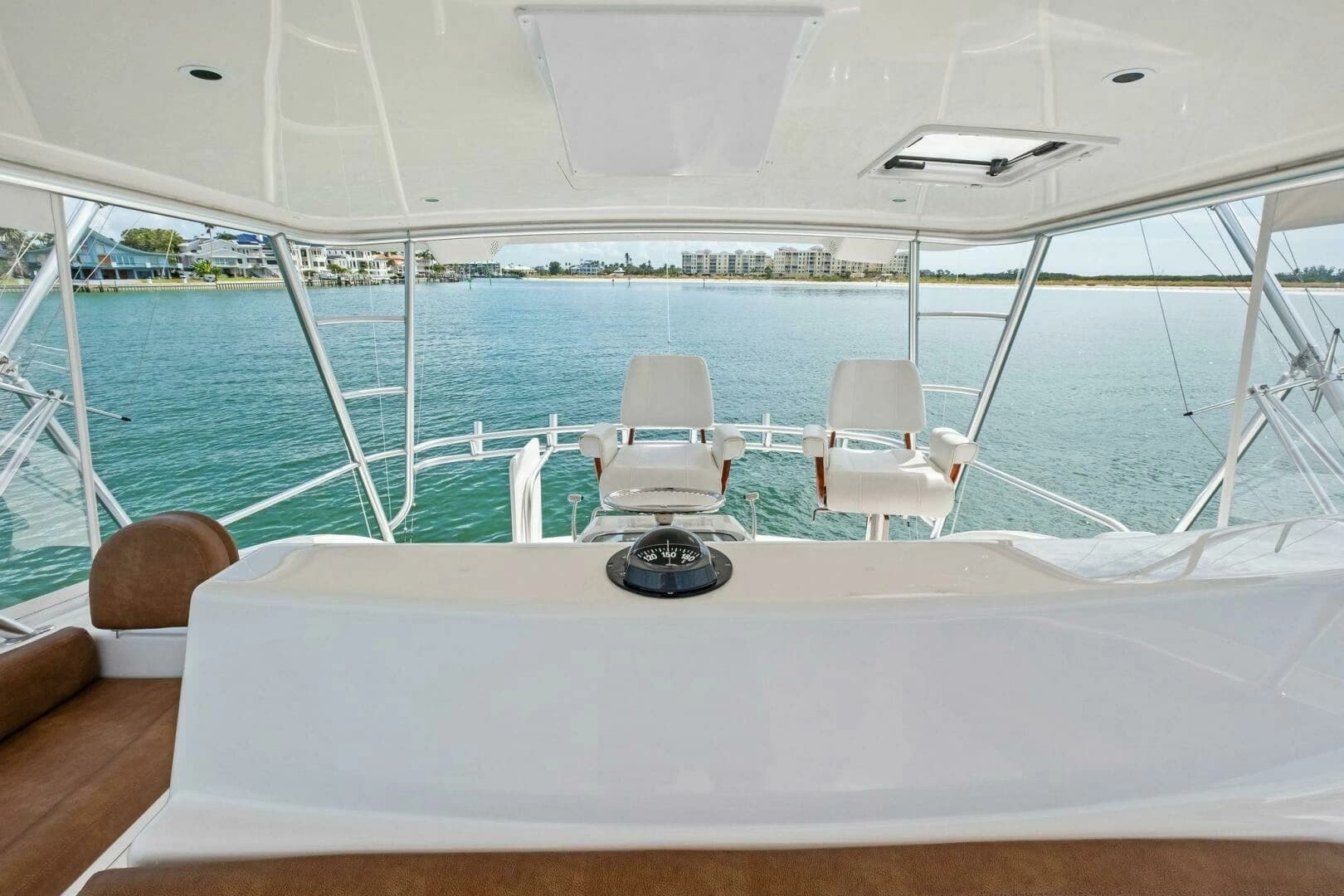 2006 Viking 56 Convertible - Image 50