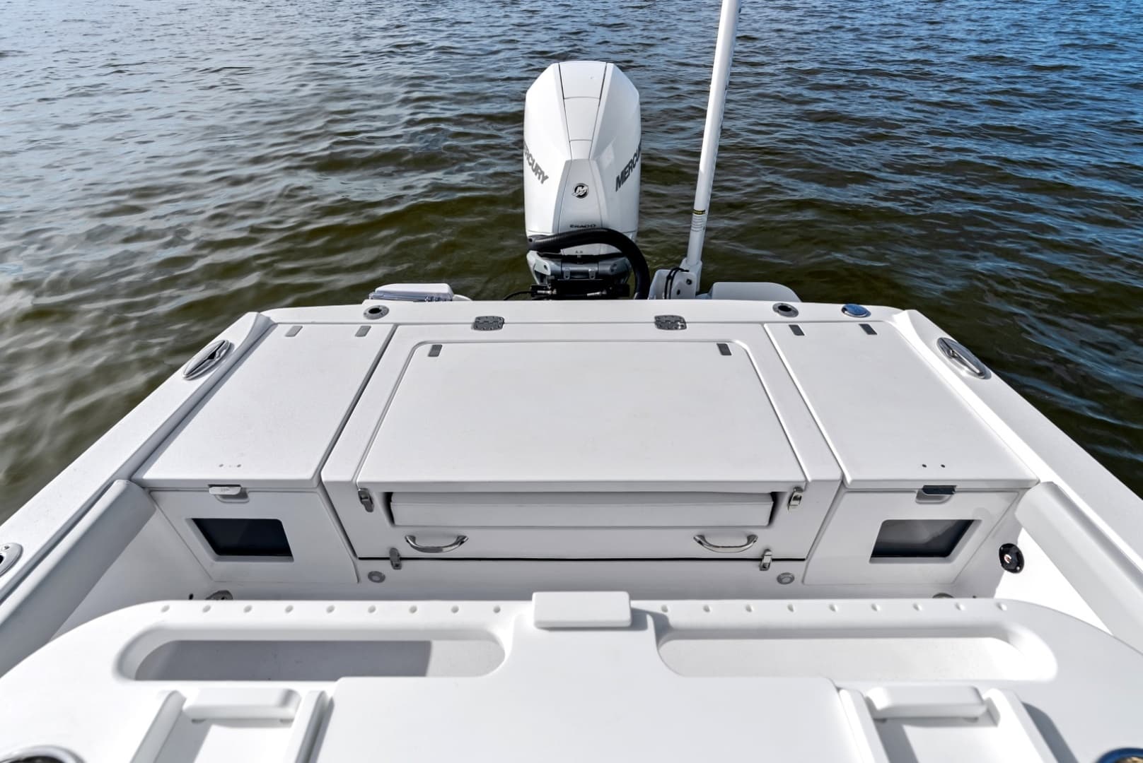 2027 Blackfin 242 HB - Image 4