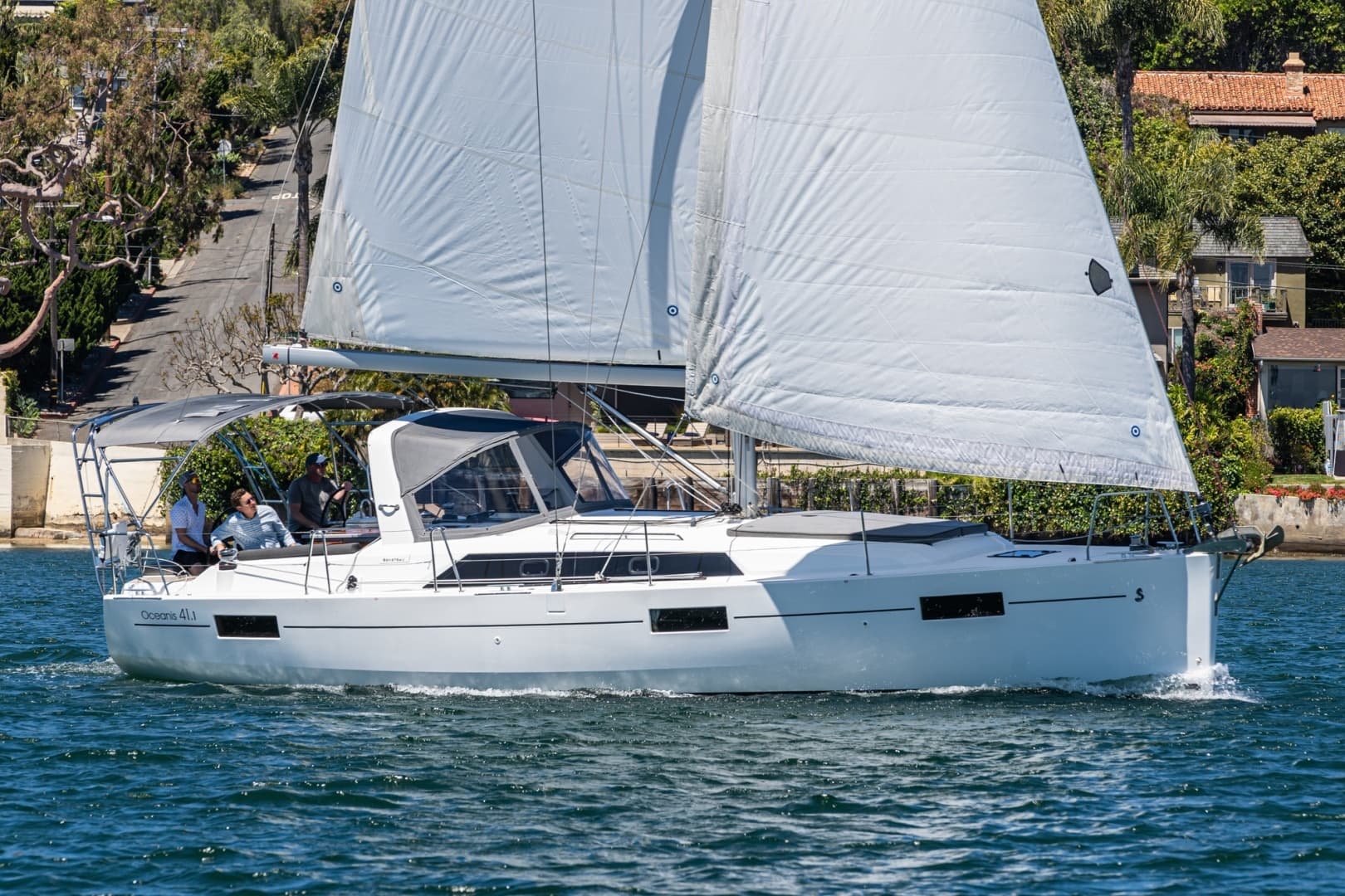 2018 Beneteau Oceanis 41.1 - Image 2