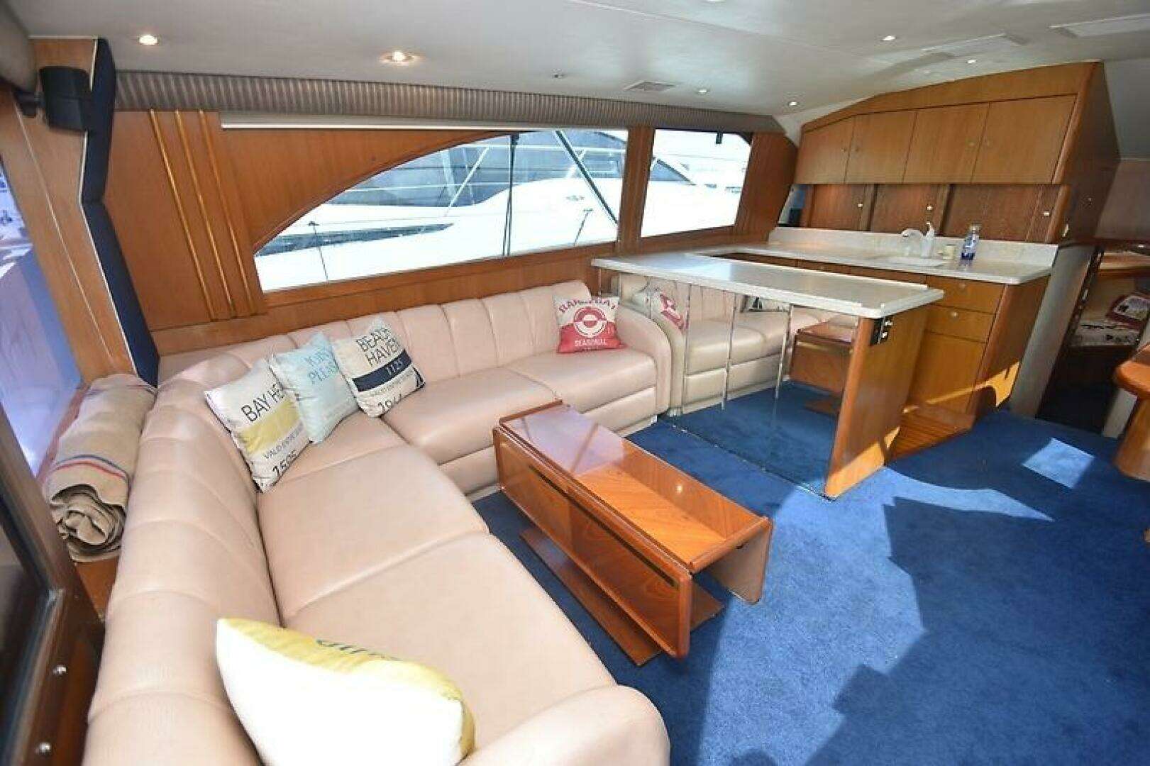 2000 Ocean Yachts 48 Convertible - Image 28